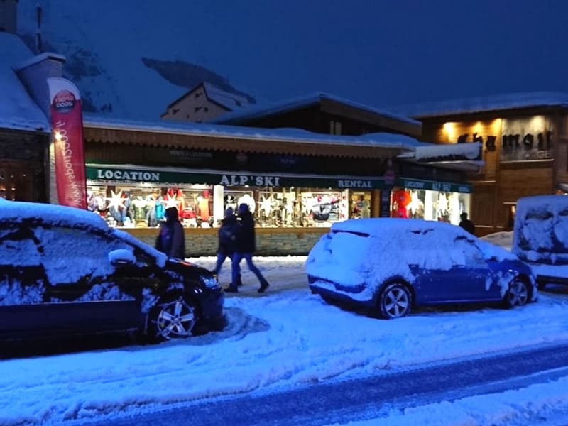 Magasin de location de ski Alp Ski à 108 avenue de la Muzelle, Les Deux Alpes