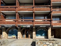 Magasin de location de ski Ekosport-Rent Hors Piste à Alpe d’Huez, 22 Place Maurice Rajon