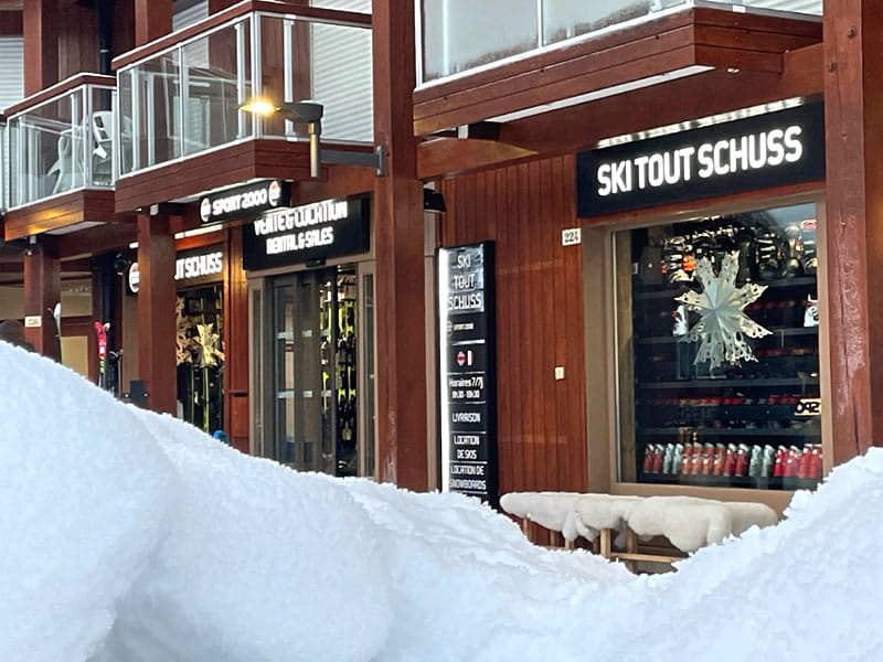 Magasin de location de ski Ski Tout Schuss à 226 Chemin des Hameaux du Lay, Les Contamines-Montjoie