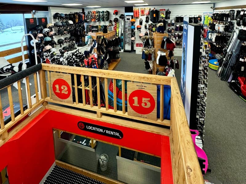Magasin de location de ski Marin Sports à 2804 Route de la Cry Cuchet - Pied des Pistes, Combloux