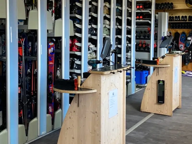 Magasin de location de ski Chozal'P Sports à 350 Route des Combes - Hauteluce Village, Hauteluce
