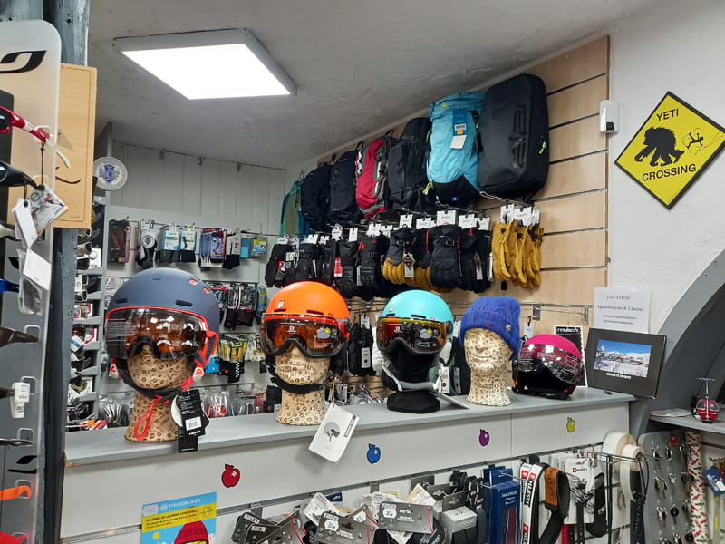Magasin de location de ski Ski Shop Montchavin Sportshop Paradiski à 5, rue de la Glisse, La Plagne - Montchavin