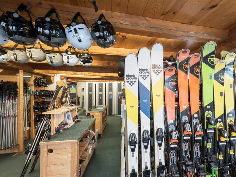 Magasin de location de ski Ekosport-Rent Riquet Sport Briançon à 7 Avenue René Froger, Briançon