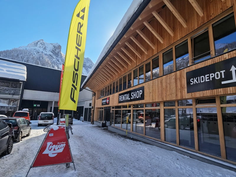Magasin de location de ski Tip Top Rentalshop à Axamer Lizum 6, Axams