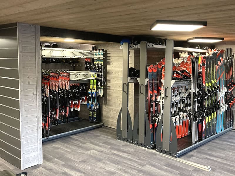 Magasin de location de ski Alpina Ski Shop à Batiment Club Alpina - Rue des Hauts du Crey, Champagny en Vanoise