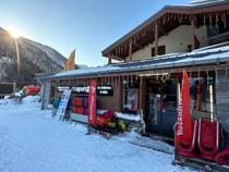Magasin de location de ski Ekosport-Rent La Cabane à Skis à La Norma, Bâtiment la Norma Le Village
