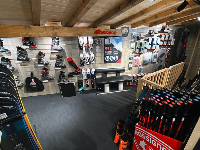 Magasin de location de ski Arthur Sports à Champrond, Saint Sorlin d Arves