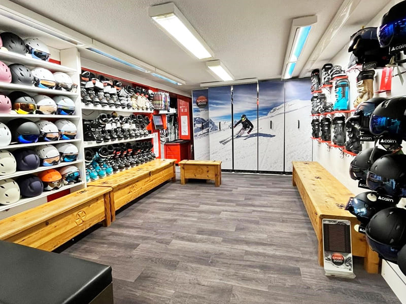 Magasin de location de ski Plagne 1800 Sports à Départ des pistes, La Plagne 1800