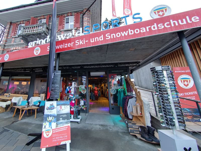 Magasin de location de ski Outdoor - Swiss Ski School Grindelwald à Dorfstrasse 103, Grindelwald