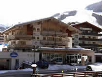 Magasin de location de ski Snow & fun Hinterglemm à Hinterglemm, Dorfstrasse 204