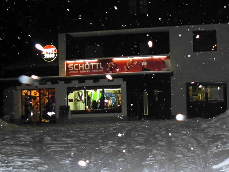Magasin de location de ski SPORT 2000 Schöttl à Falkenburg 102, Irdning Donnersbachtal