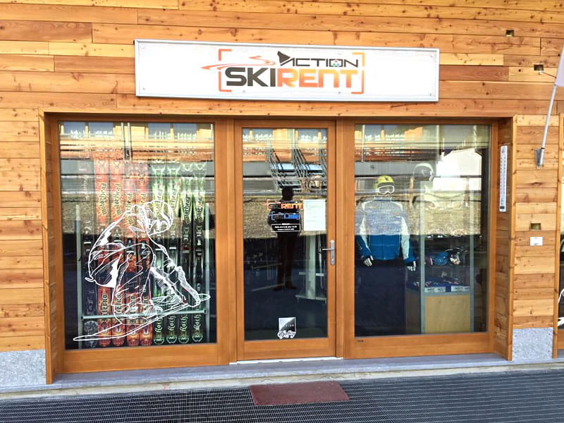 Magasin de location de ski Action Ski Rent à Frazione Sansicario Res. 23, Cesana Torinese - San Sicario