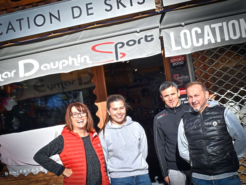 Magasin de location de ski Eymar Dauphin Sports à Galerie Commerciale (face aux pistes), Saint Leger les Mélèzes