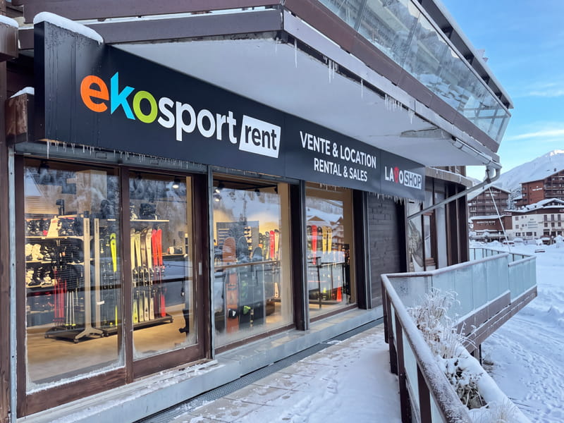 Magasin de location de ski Ekosport-Rent Laboshop à Galerie du Palafour, Niveau 0, Tignes Le Lac