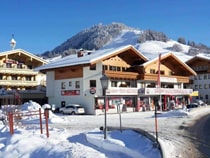 Magasin de location de ski SPORT 2000 Schösswendter à Maria Alm, Hochkönigstrasse 25 Magasin de location de ski SPORT 2000 Schösswendter à Maria Alm, Hochkönigstrasse 25