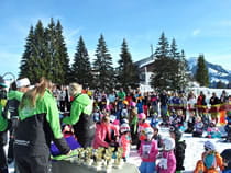 Remise des prix après la compétition de ski Skischule Aktiv Brixen