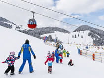 Cours de ski pour enfants - Jardin des neiges sorcière Skischule Söll-Hochsöll Embacher