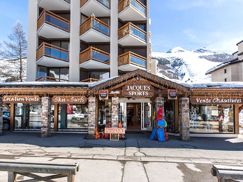 Magasin de location de ski Jacques Sports à Immeuble 3300, 11 Rue des Vikings, Les Deux Alpes
