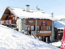 Magasin de location de ski Sport Passion 73 à La Plagne - Montalbert, Immeuble Genepy Montalbert Magasin de location de ski Sport Passion 73 à La Plagne - Montalbert, Immeuble Genepy Montalbert