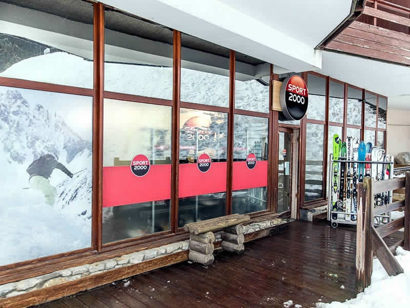 Magasin de location de ski White Storm à Immeuble Le Grand Bois, La Tania