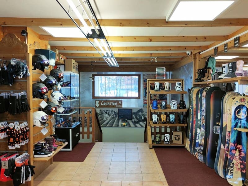 Magasin de location de ski La Charpenterie Sports à Immeuble les Marmottons, Vars