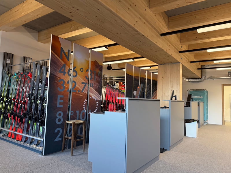Magasin de location de ski Outdoor Interlaken Base à Industriestrasse 17, Wilderswil