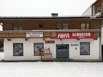 Magasin de location de ski SPORT 2000 Schuster à Lermoos, Juch 1 [Parkplatz Grubiggondelbahn]