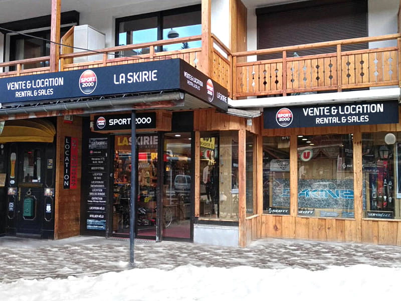 Magasin de location de ski La Skirie à L’Eperon- 70 Avenue de la Muzelle, Les Deux Alpes