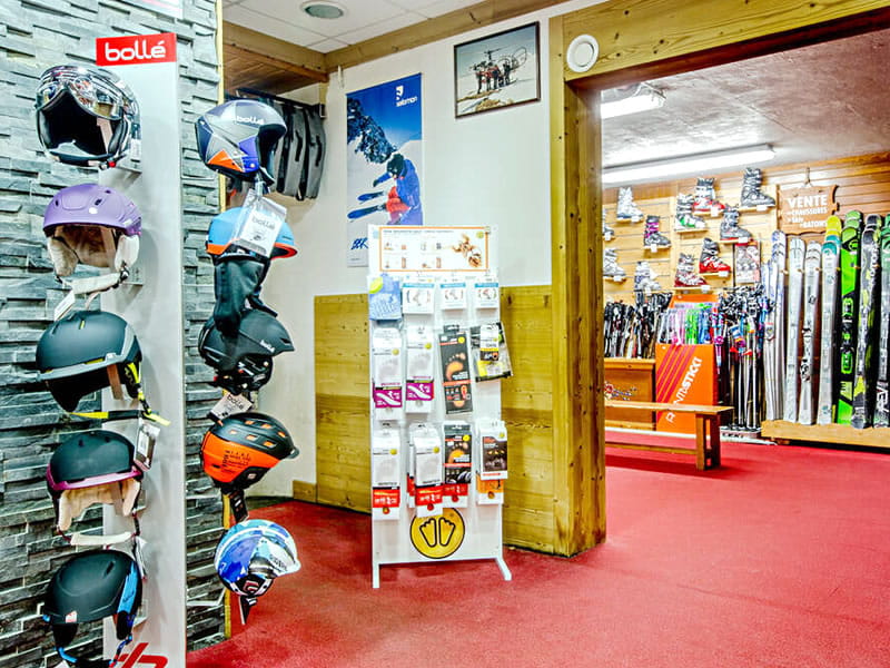 Magasin de location de ski Jean Sports à Les Grangeraies - Rue Notre Dame, Saint Martin de Belleville