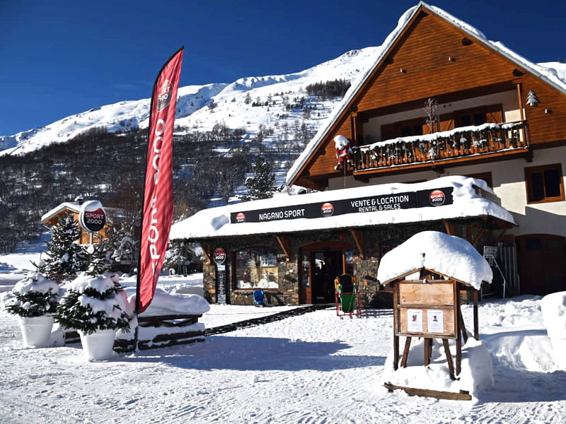 Magasin de location de ski Nagano Sport à Les Verneys, Valloire