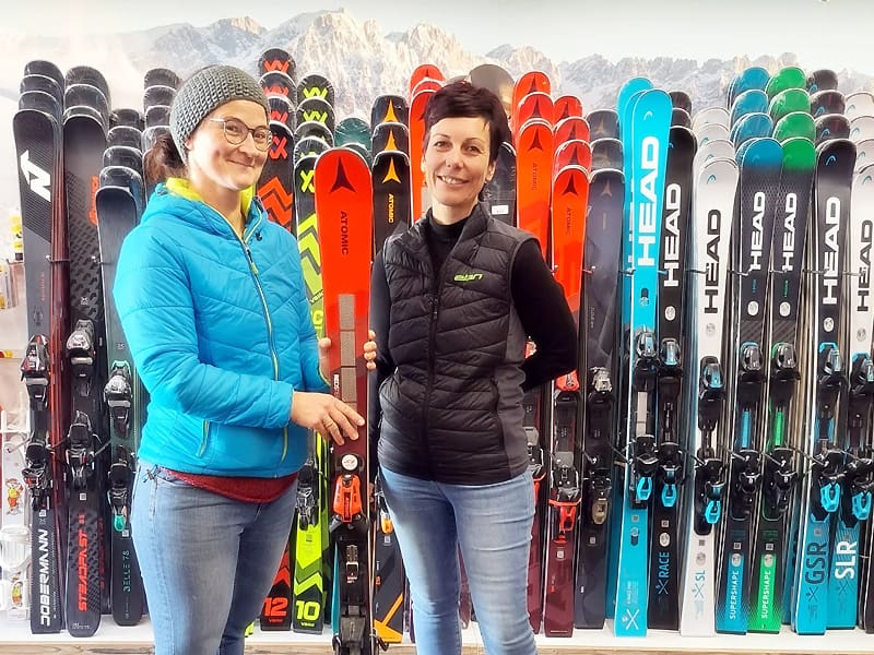 Magasin de location de ski Sport Fuchs à Liftweg 1 [Talstation Gondelbahn], Brixen im Thale