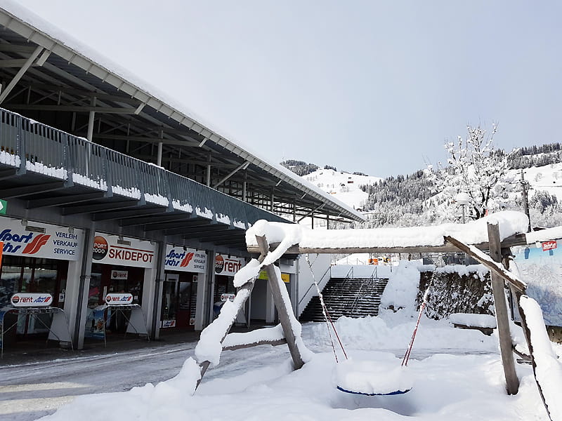 Magasin de location de ski Sport Fuchs à Liftweg 1 [Talstation Gondelbahn], Brixen im Thale