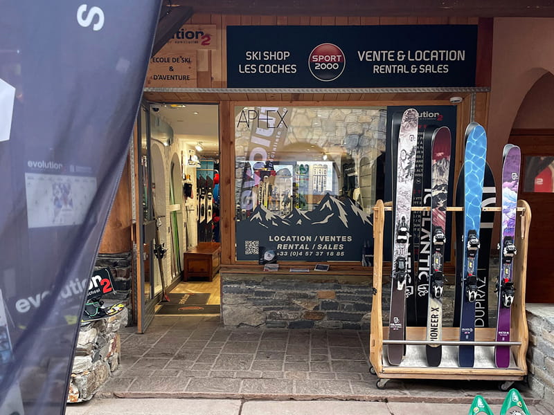 Magasin de location de ski Ski Shop Les Coches Sportshop Paradiski à Place des commerces, La Plagne - Les Coches