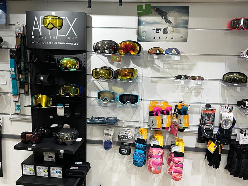 Magasin de location de ski Ski Shop Les Coches Sportshop Paradiski à Place des commerces, La Plagne - Les Coches