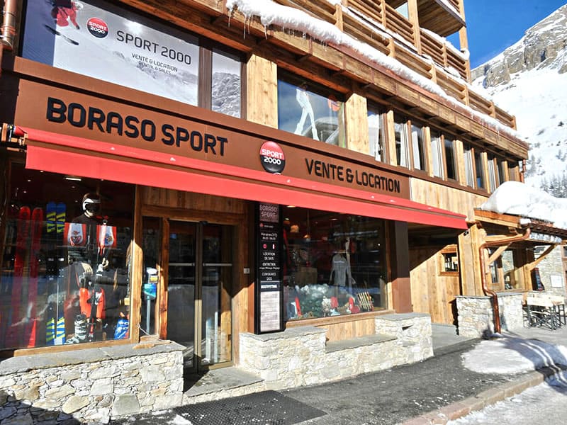 Magasin de location de ski Boraso Sport à Place des Dolomites, Val d Isere