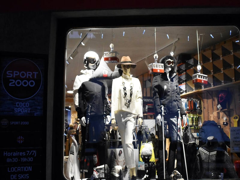 Magasin de location de ski Weski Auris à Place des Orgières, Auris-en-Oisans