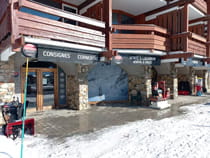 Magasin de location de ski Cornerski à Alpe d’Huez, Place du Cognet - Immeuble le Karen