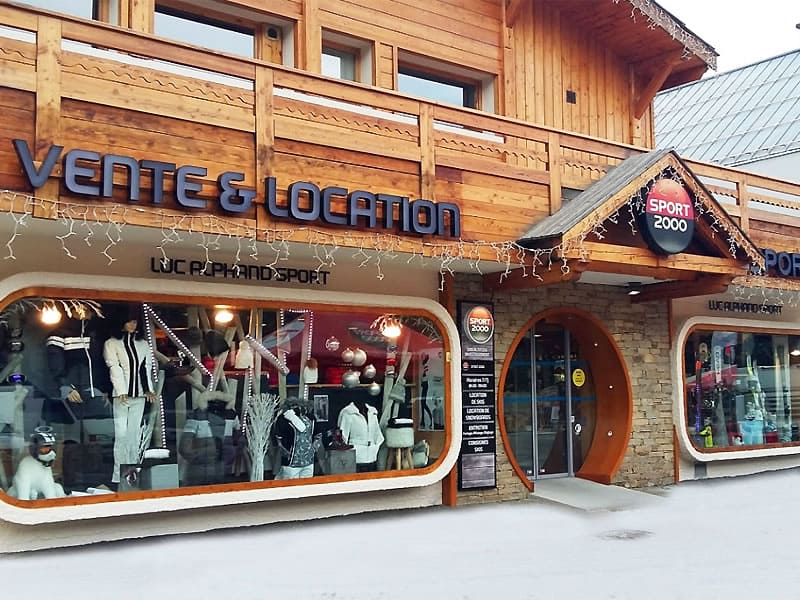 Magasin de location de ski SPORT 2000 Altitude à Place du Téléphérique-CHANTEMERLE, Serre Chevalier Chantemerle