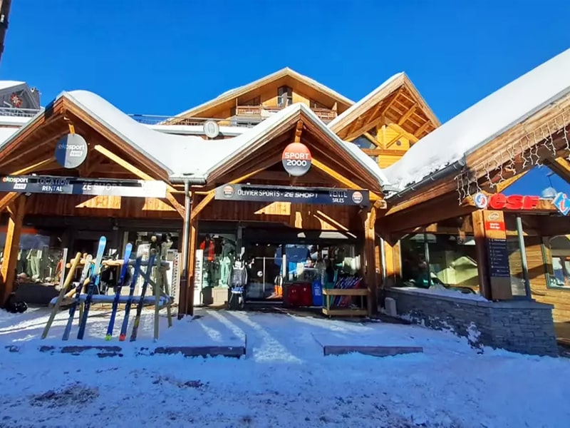 Magasin de location de ski Ekosport-Rent Ze Shop 1 à Place Joseph Paganon, Alpe d’Huez