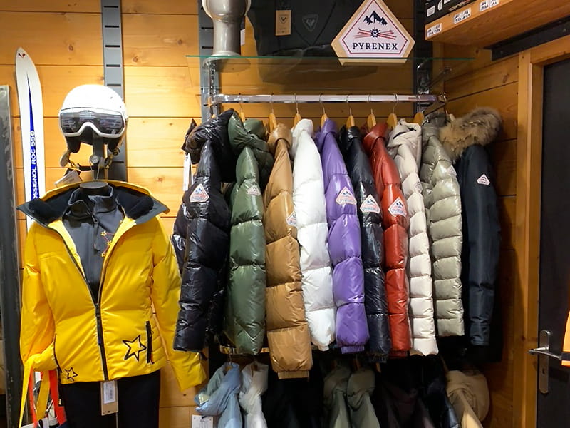 Magasin de location de ski Signature à Route de soulan - La Ferme du moulin, Saint Lary
