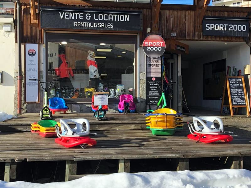 Magasin de location de ski Olivier Sports à Route du Signal (centre station), Alpe d’Huez