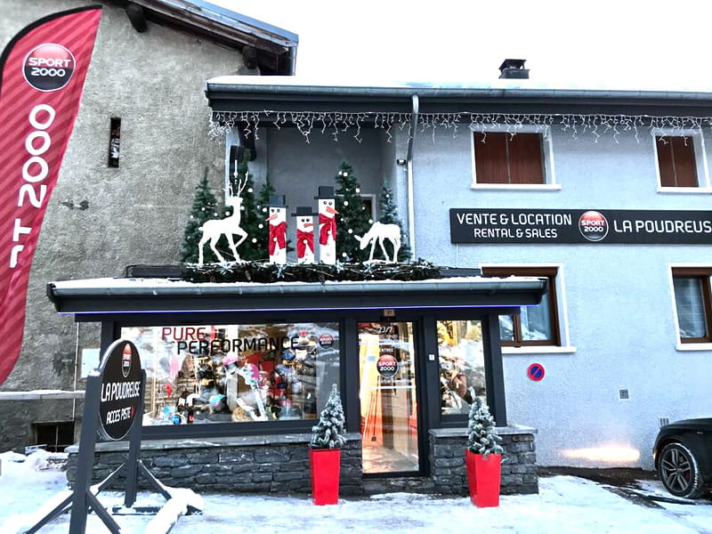 Magasin de location de ski La Poudreuse à Rue des Rochers, Lanslevillard Val Cenis