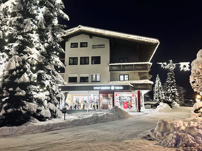 Magasin de location de ski SPORT 2000 Ruetz à Schulgasse 1, Westendorf