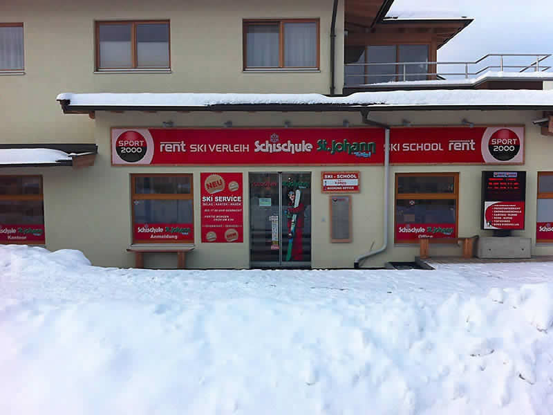 Magasin de location de ski Montes Ski & Bike Sport à Speckbacherstrasse 41a, St. Johann i. Tirol