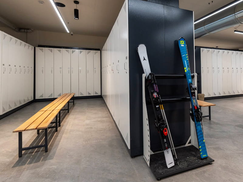 Magasin de location de ski Peak Sport Adventure à Strèda de Pareda 79, Canazei