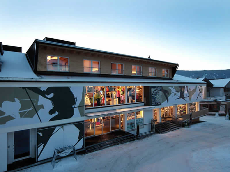 Magasin de location de ski Sport Lentsch - Sport vor Ort à Talstation Hochzeigerbahn Jerzens, Arzl im Pitztal