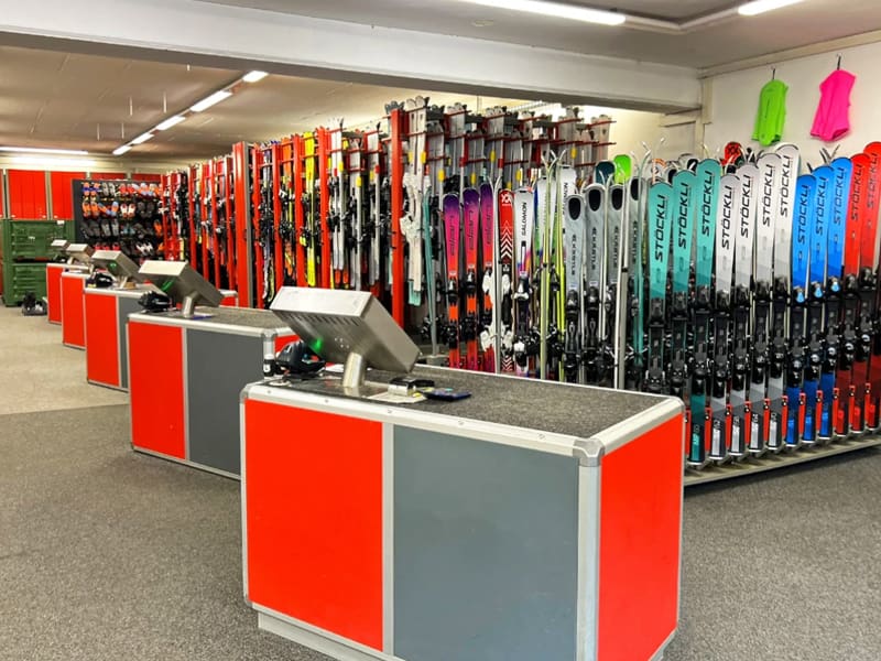 Magasin de location de ski Sportservice Erwin Stricker à Talstation Seilbahn Plose/St. Andrä, Brixen