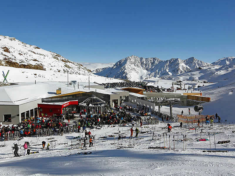 Magasin de location de ski Sport Riml Tiefenbach à Tiefenbach Gletscher [Direkt beim Restaurant], Sölden