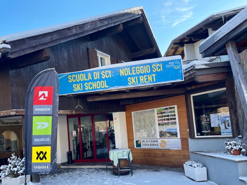 Magasin de location de ski Sport Cermis à Via Cermis 2, Alpe Cermis, Cavalese