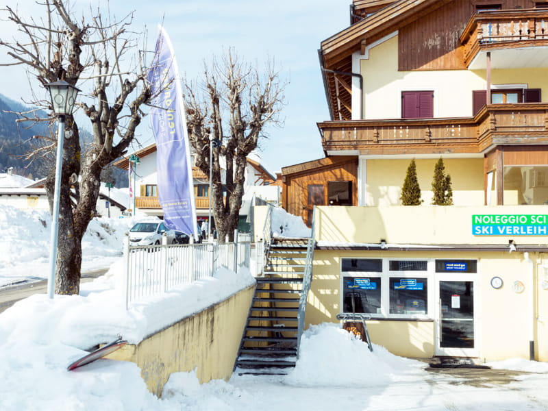 Magasin de location de ski Italo Sport à Via Dolomiti, 7, Toblach